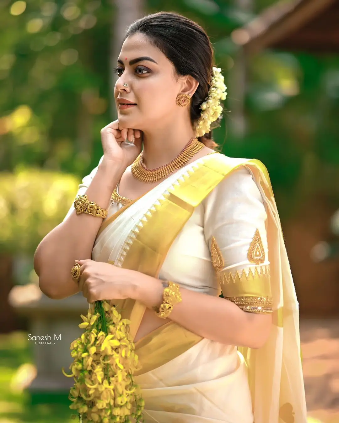 Anusree Nair In South Indian Traditional White Saree Blouse